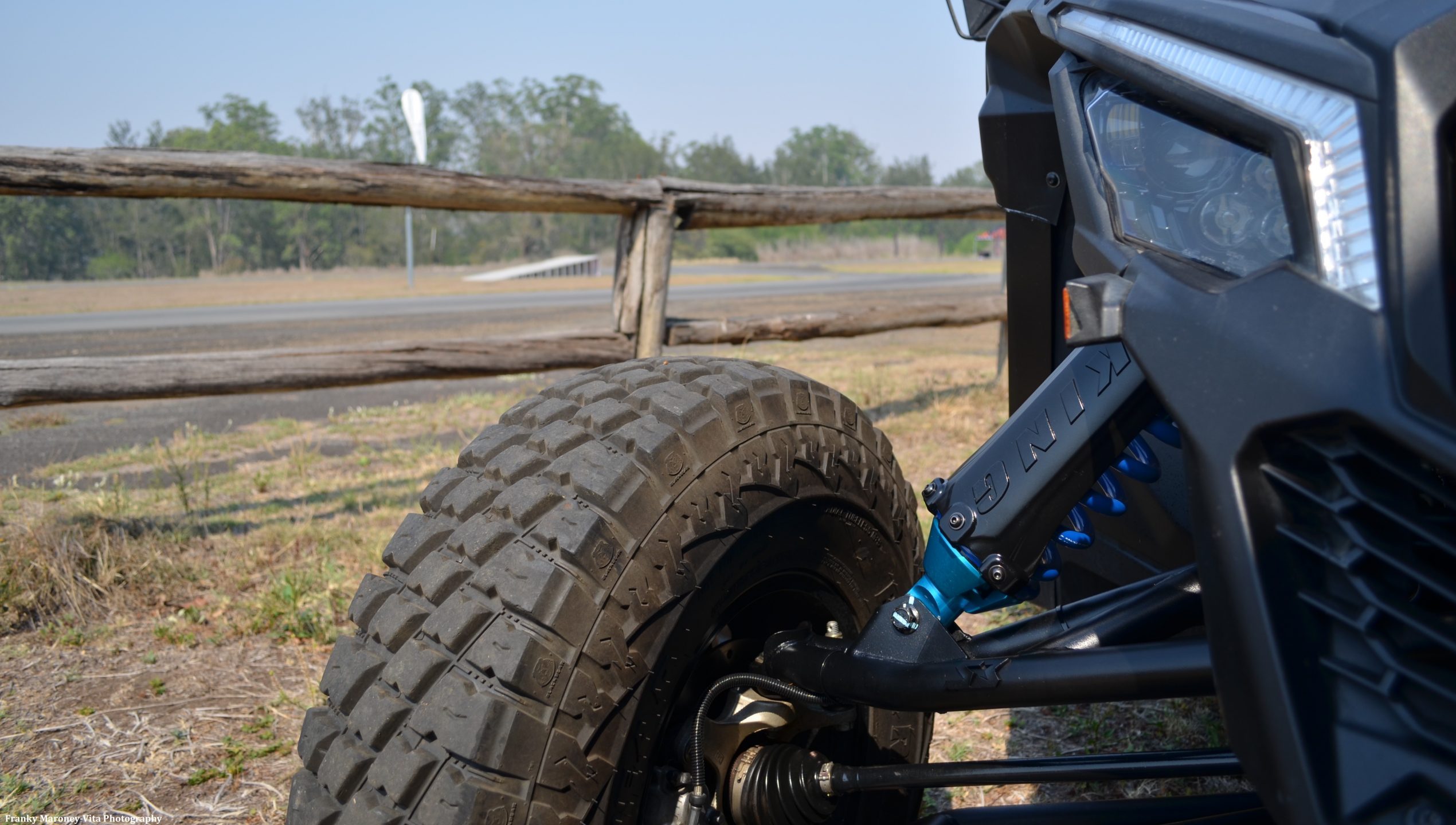 Mikes Shocks Can-Am with Black Bear Tyres